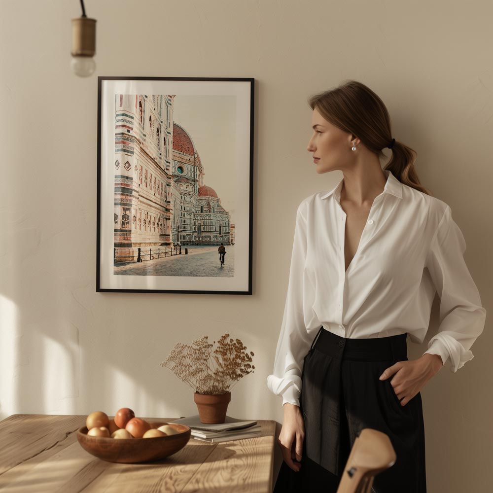 Reflective vs. Non-Reflective Frames: Creating the Perfect Interior Scheme for Your Wall Art