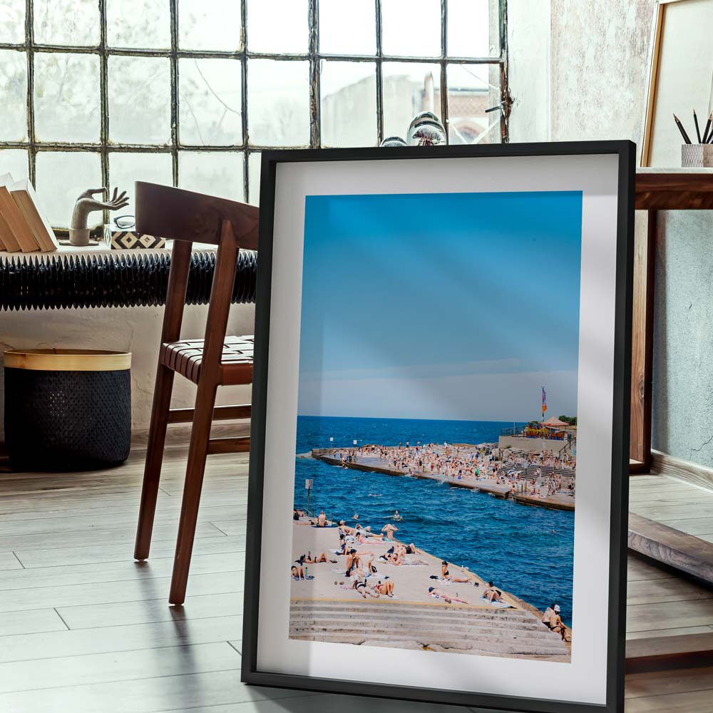 Sunny coastal vibes at Clovelly, Bring beach bliss to your walls with canvas prints from Oblongshop.