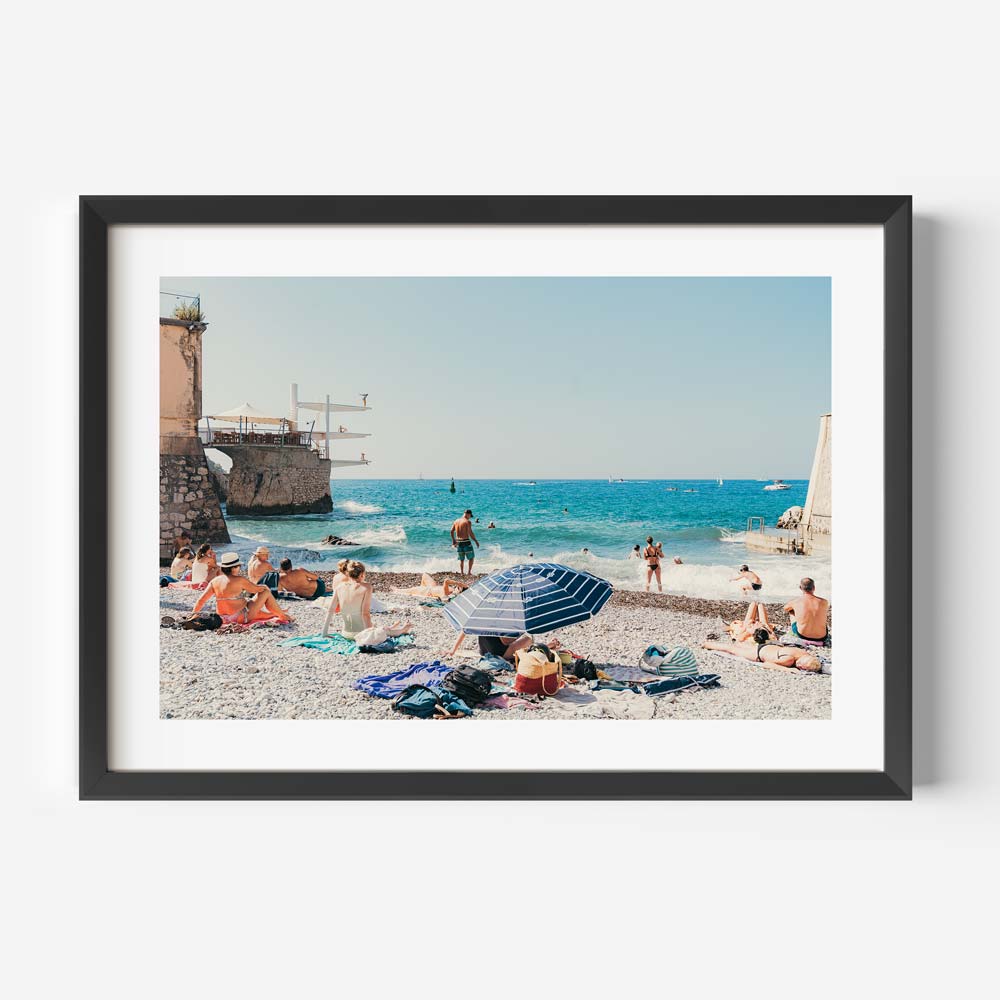 Immerse yourself in the warmth of Été NICE, CÔTE D'AZUR, FRANCE with this stunning canvas print - ideal for wall art enthusiasts