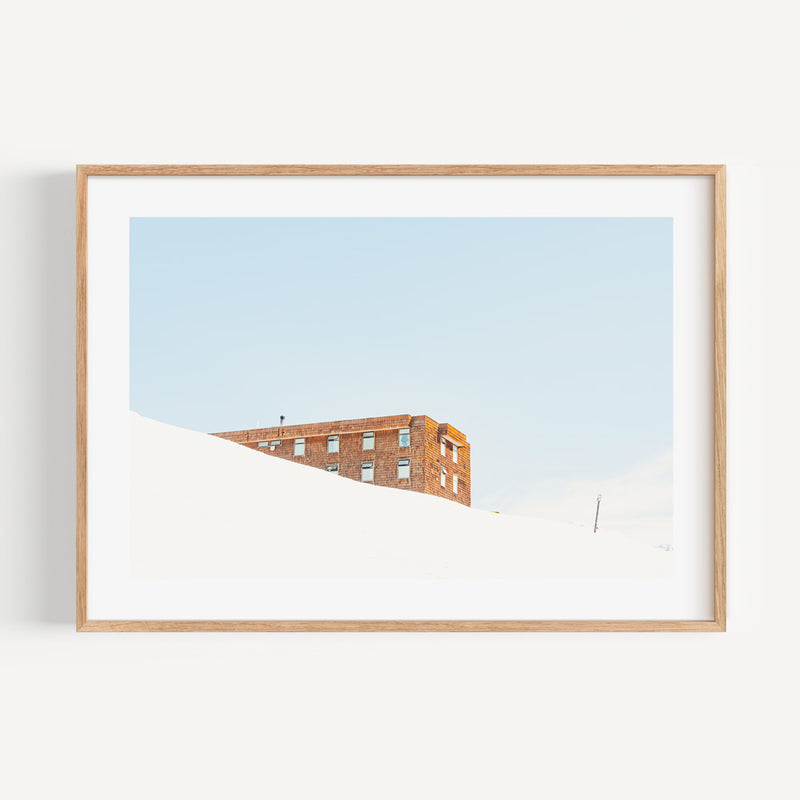 Hotel In Snow L