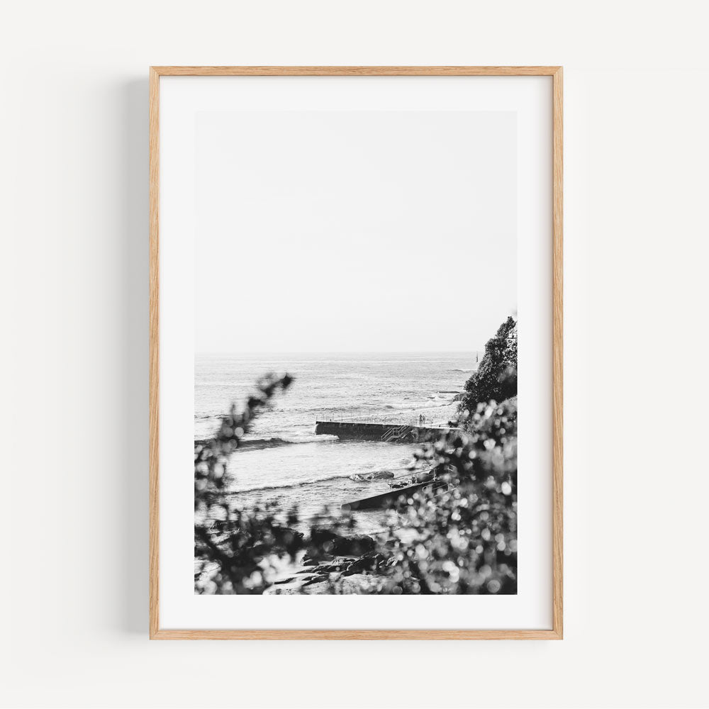 Iconic black and white silhouette of the South End, Australia - Enhance your space with modern wall art.