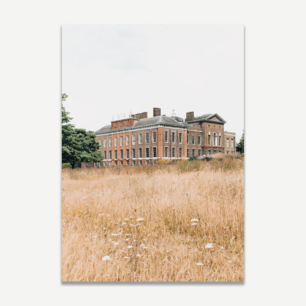 London Home Decor: Stylish print of Kensington Palace, adding royal charm to your home decor and wall art collection.