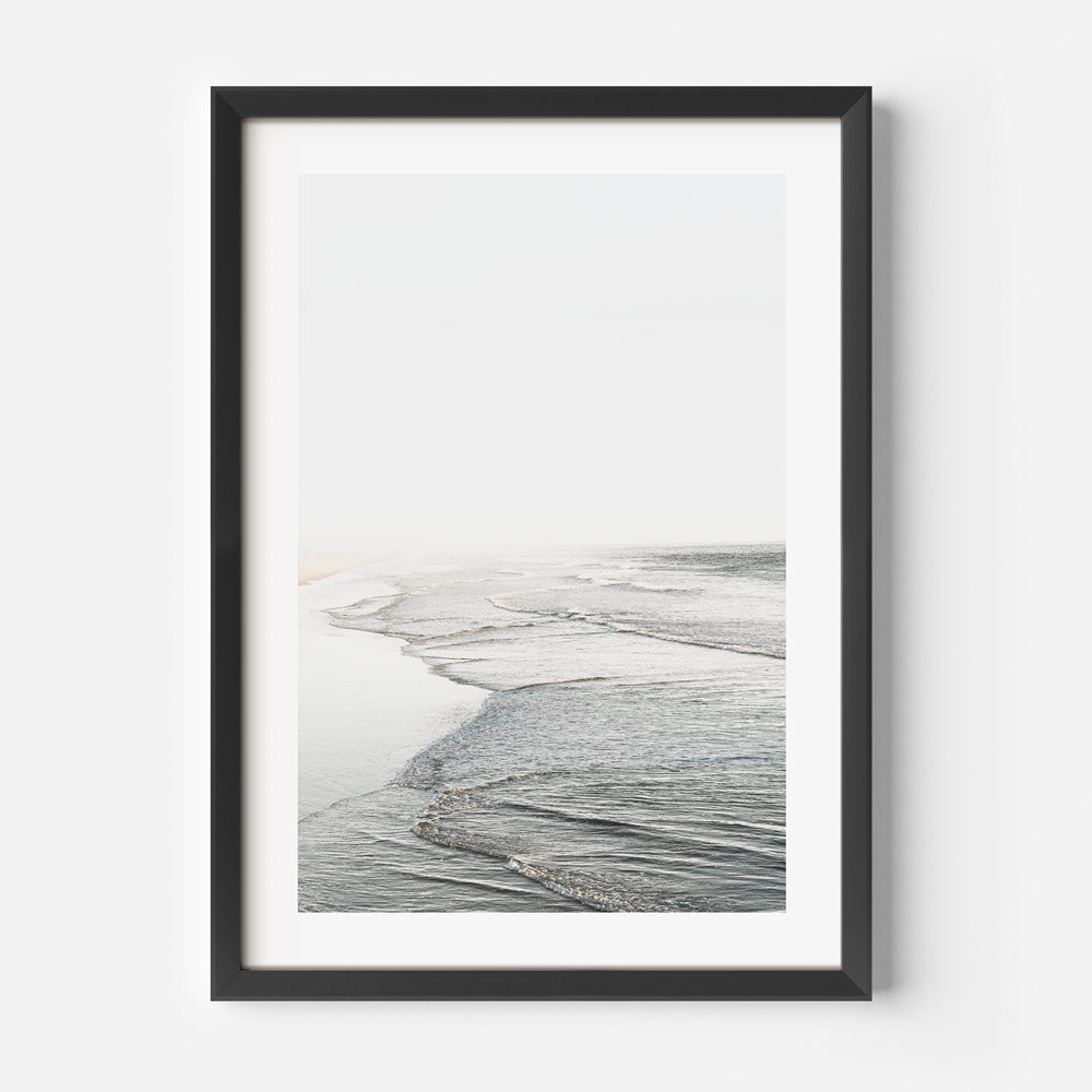  Real photography of ocean waves in a white frame, ideal for wall decor in homes or offices.