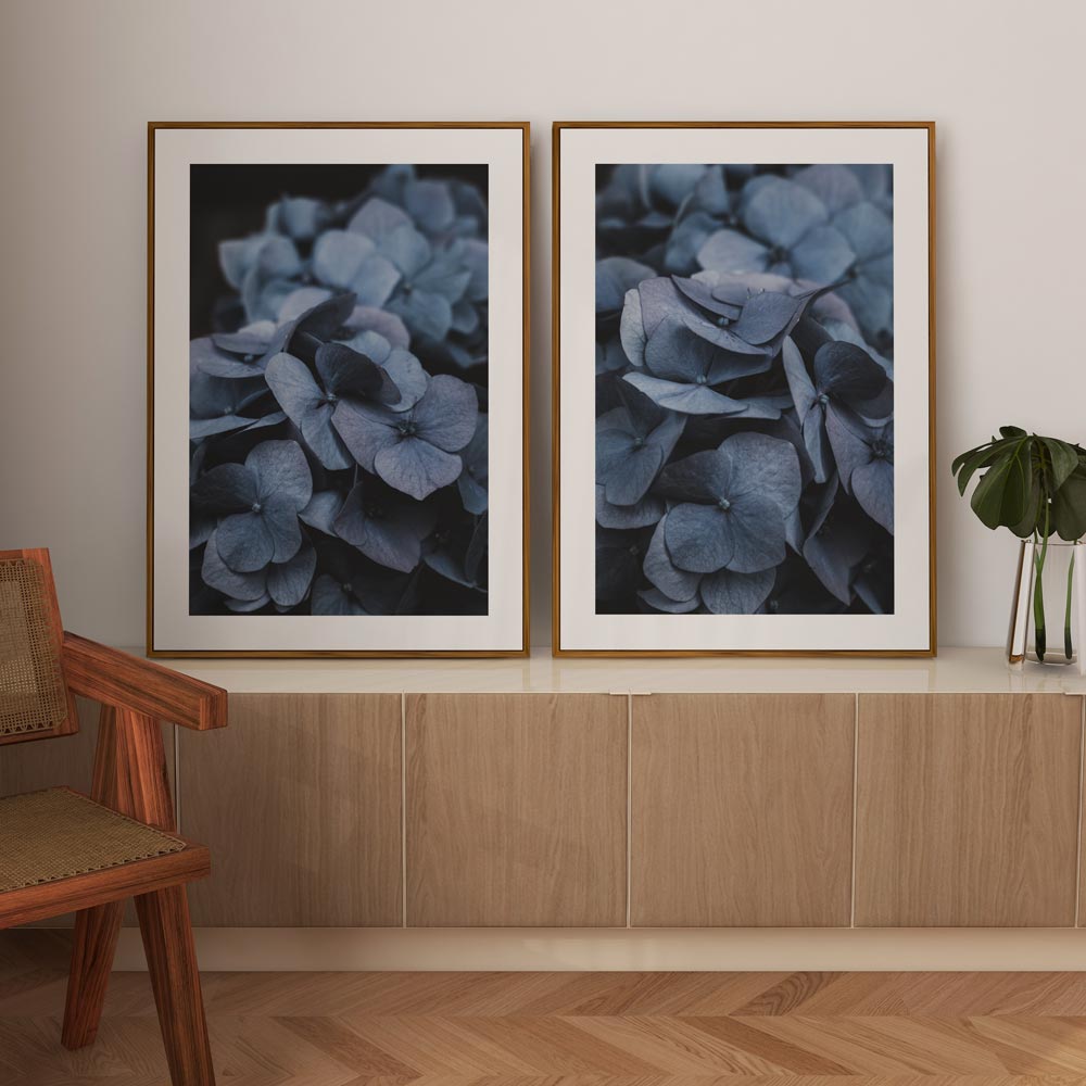 Hydrangea Leaf Texture: Bring the beauty of hydrangea foliage into your space with this framed wall art, showcasing vibrant green hues and intricate textures.
