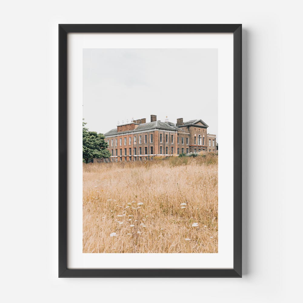 Royal Fine Art Print: Breathtaking poster capturing the beauty of Kensington Palace, suitable for fine arts and wall decor.